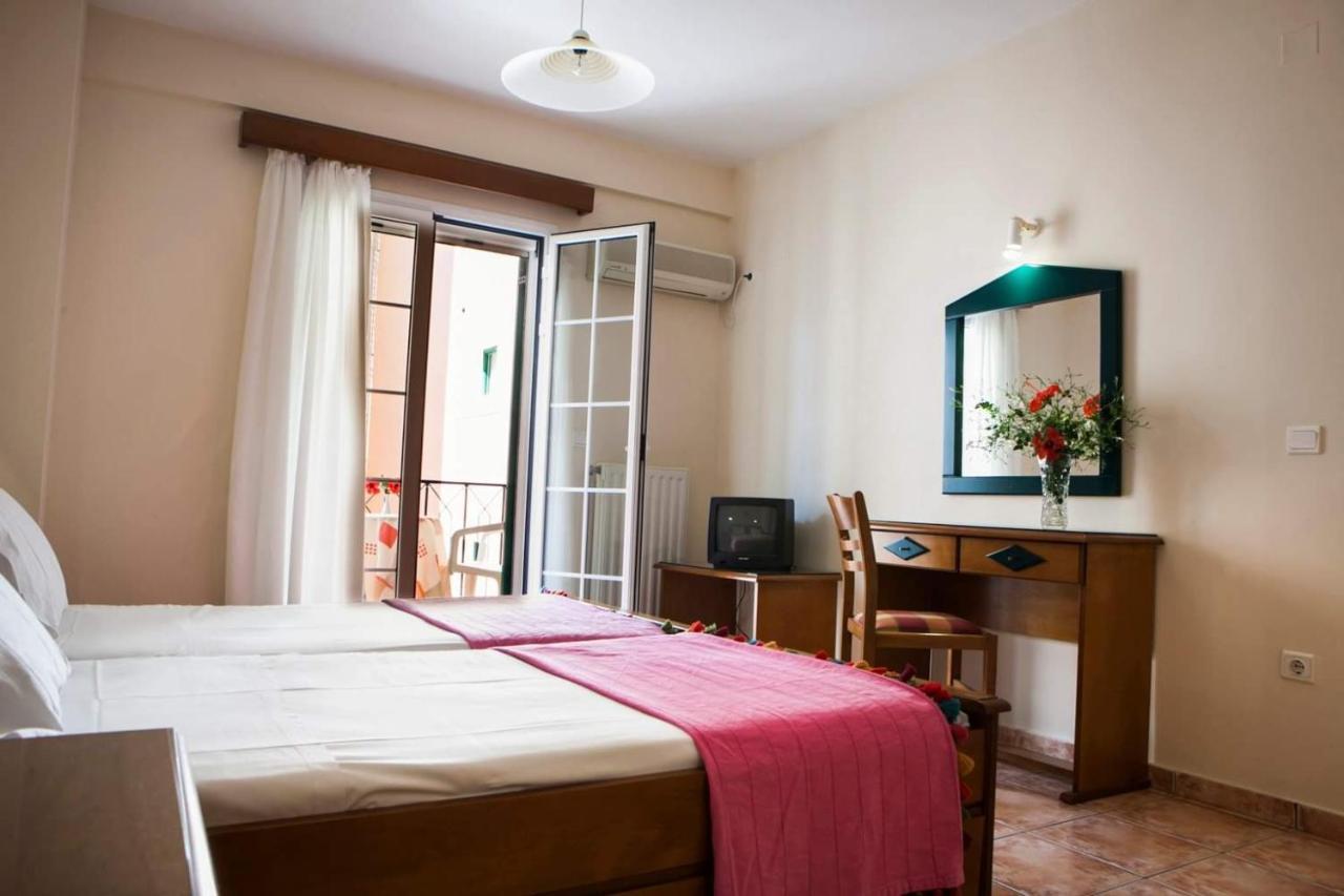 Rouchotas Studios By Viktor 1Rst Floor Argostoli  Exteriör bild